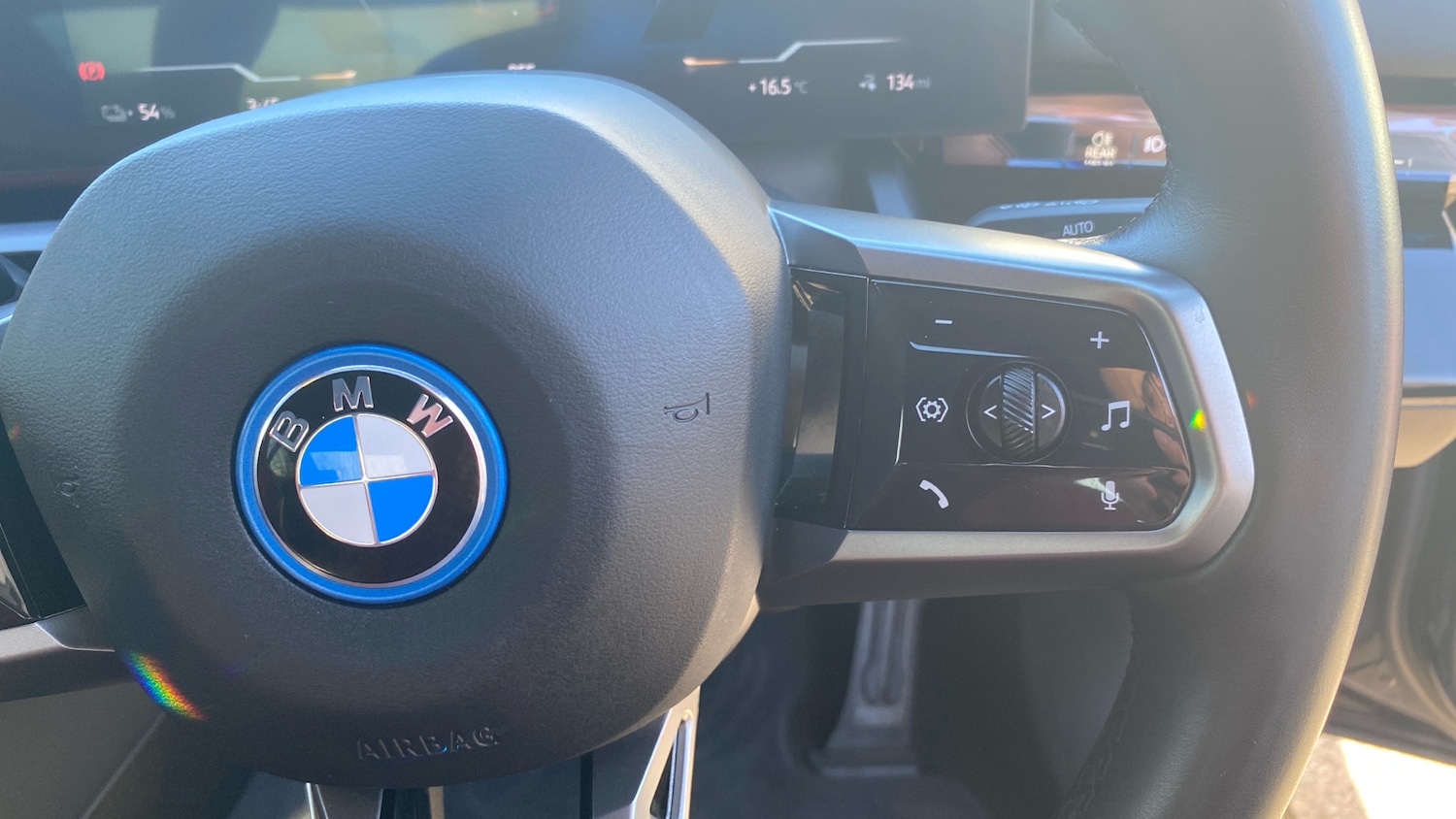 Used BMW i5 2023 for sale - 77985201: Photo 18