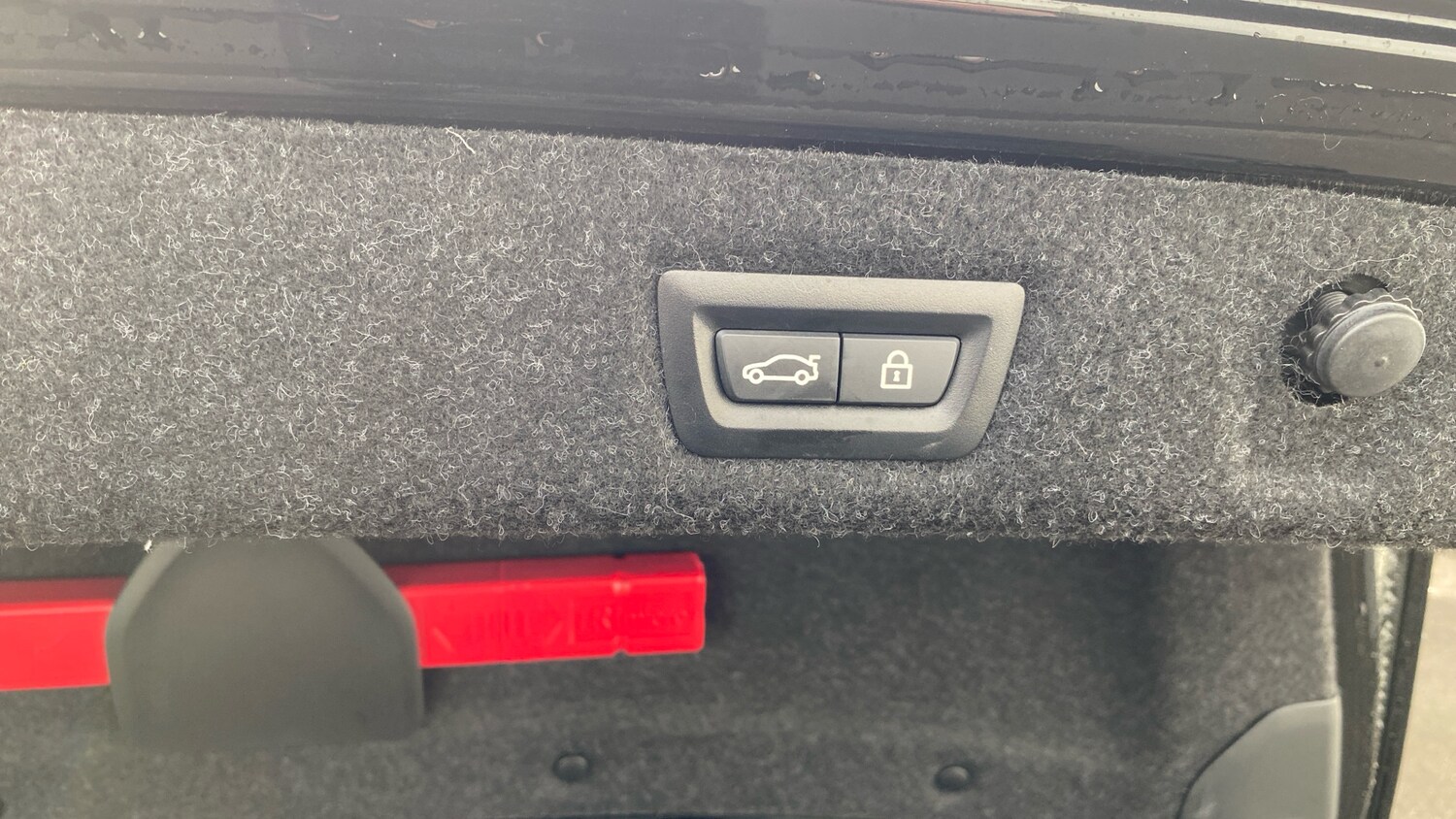 Used BMW 5 Series 2023 for sale - 76830515: Photo 30