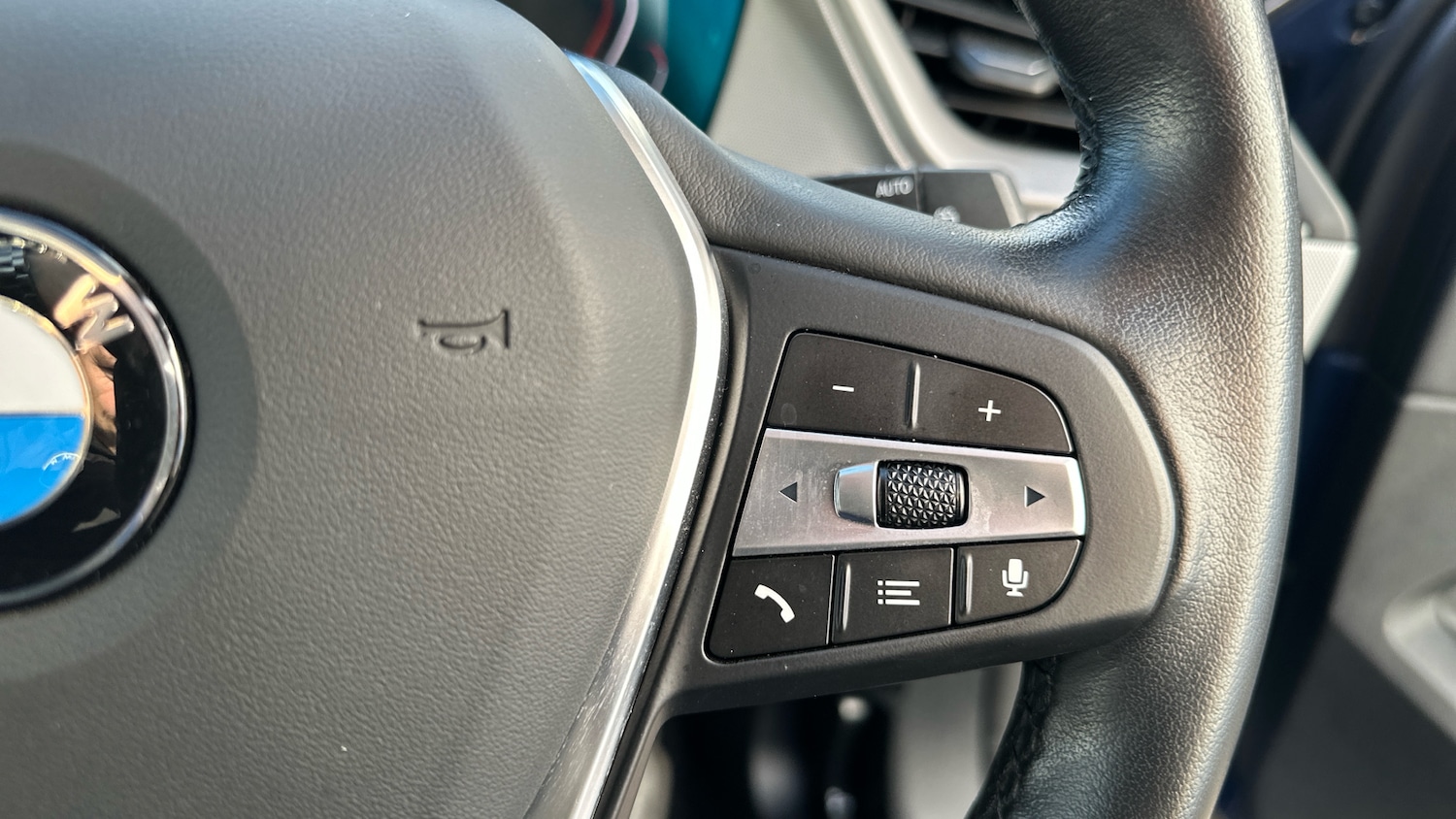 Used BMW 1 Series 2023 for sale - 77339180: Photo 18