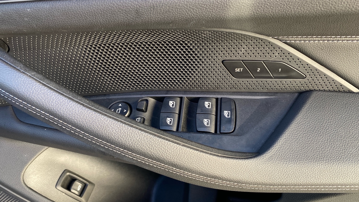 Used BMW i4 2024 for sale - 77027819: Photo 36