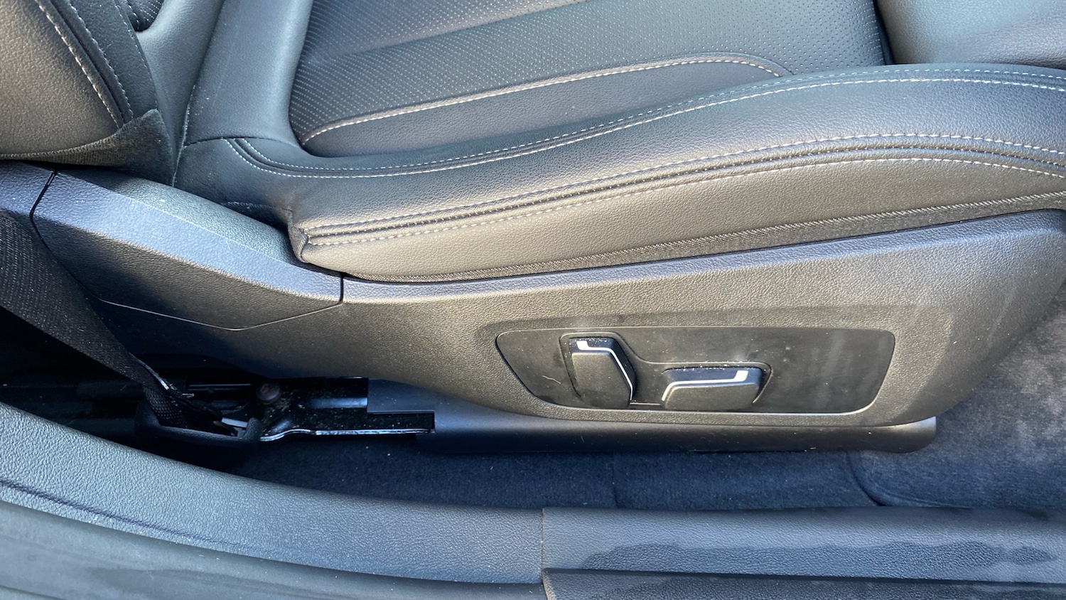 Used BMW i4 2024 for sale - 77027819: Photo 39