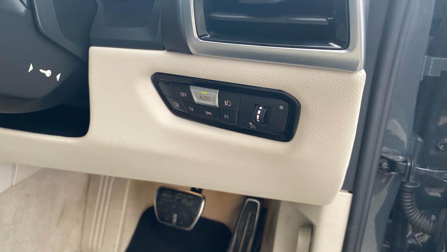 Used BMW 8 Series 2022 for sale - 77689158: Photo 45