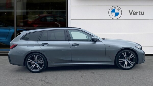 Used BMW 3 Series 2024 for sale - 76193060: Photo 3