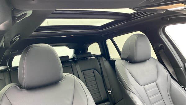 Used BMW 3 Series 2024 for sale - 76193060: Photo 48
