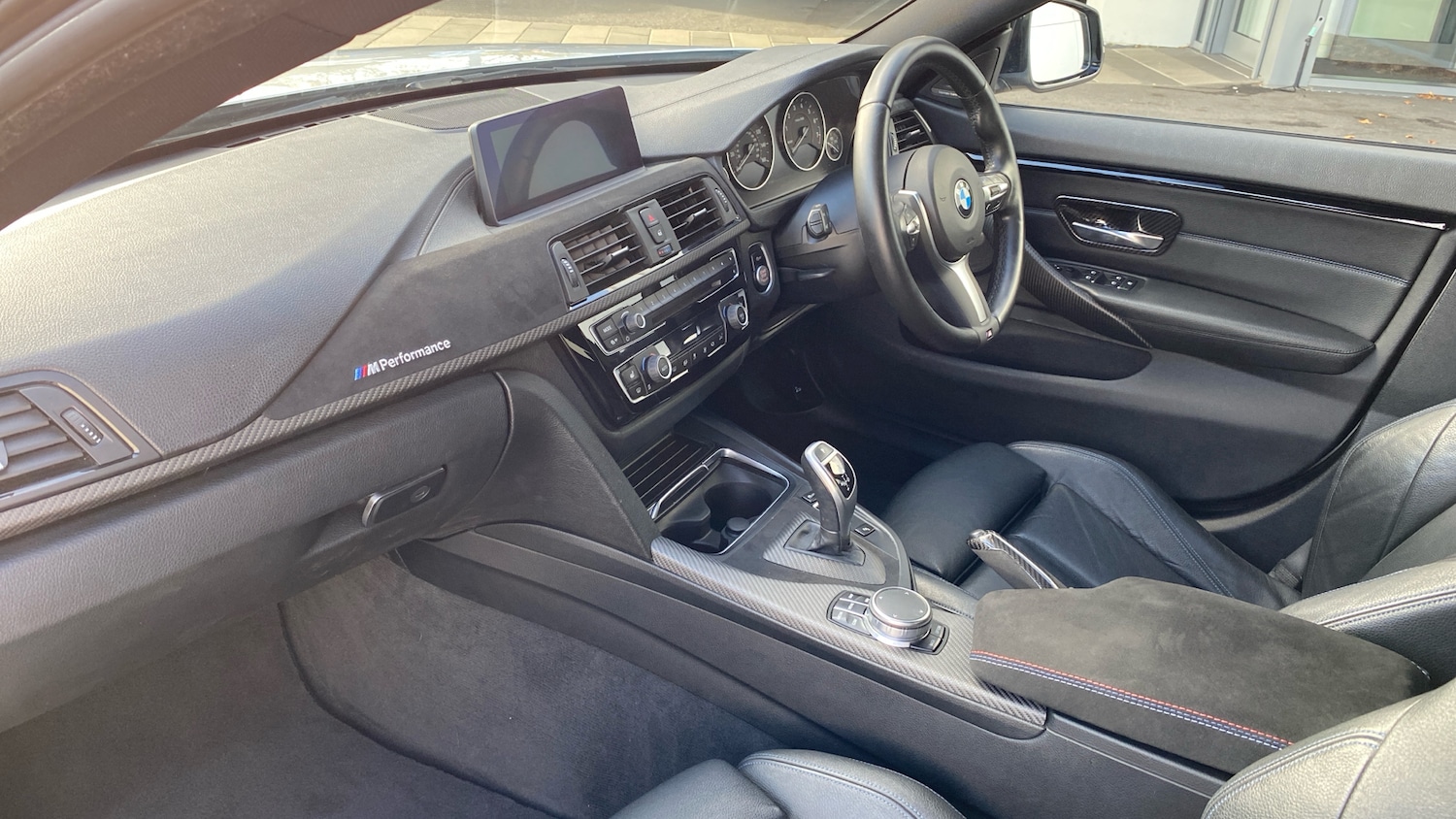 Used BMW 4 Series 2017 for sale - 76402327: Photo 7