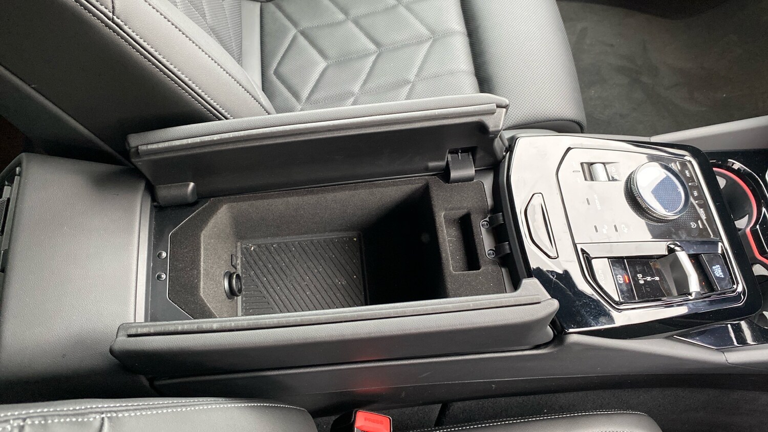 Used BMW i5 2025 for sale - 76274396: Photo 42