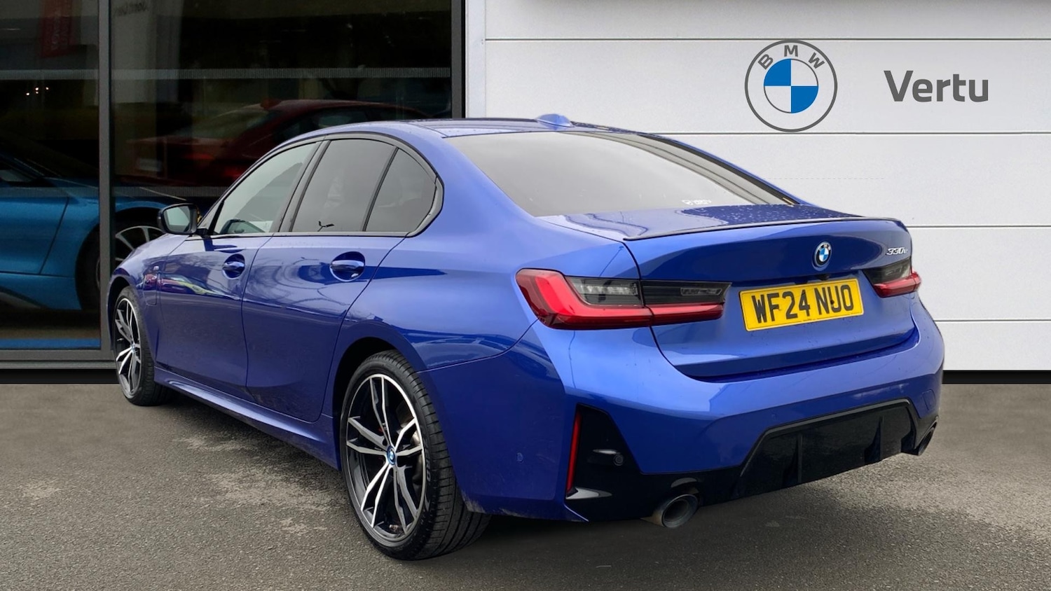 Used BMW 3 Series 2024 for sale - 77136136: Photo 2