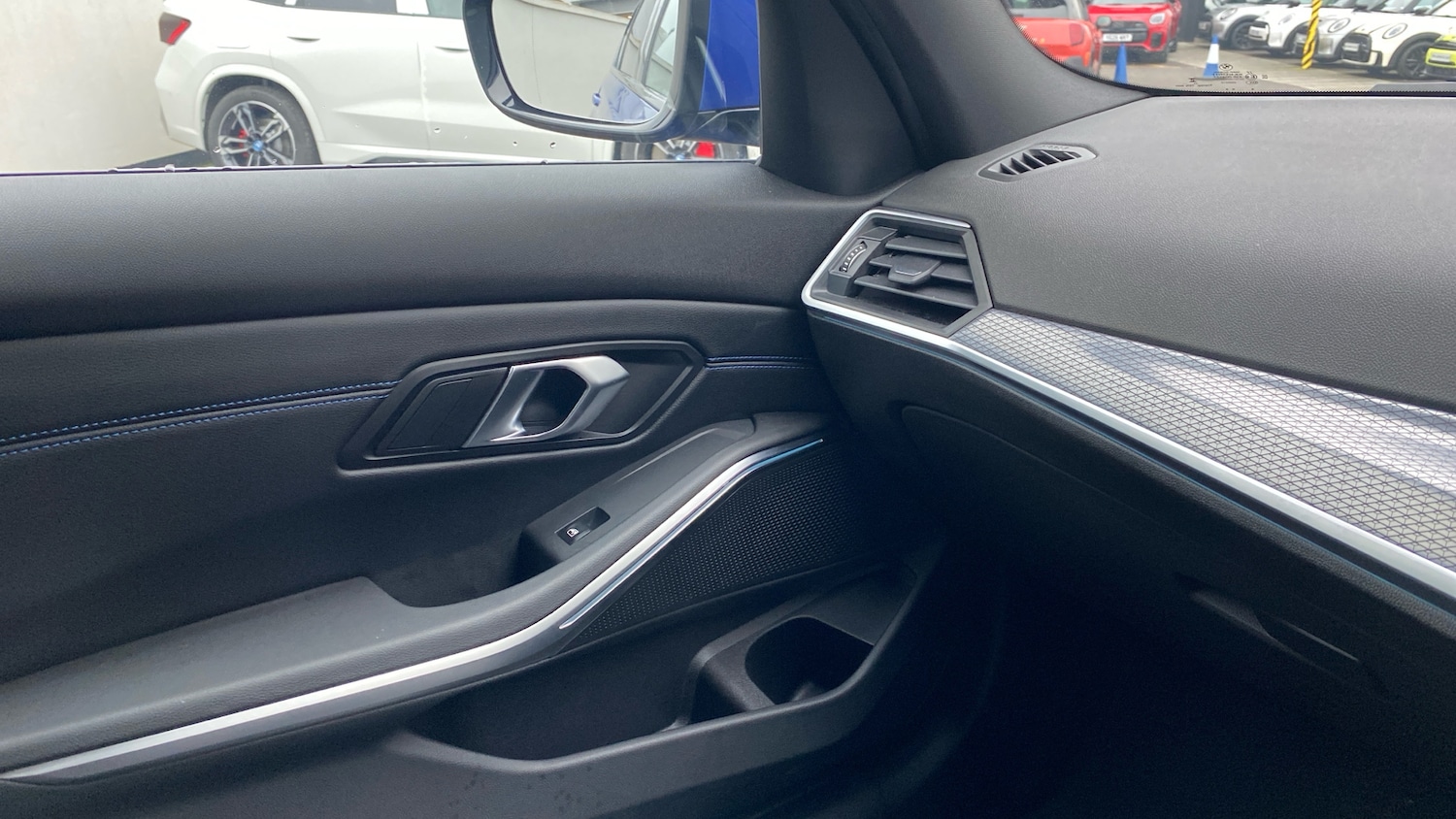 Used BMW 3 Series 2024 for sale - 77136136: Photo 49