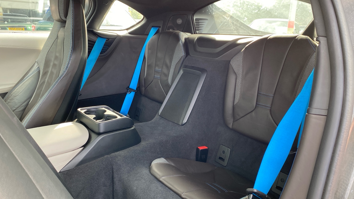 Used BMW i8 2018 for sale - 76016868: Photo 12