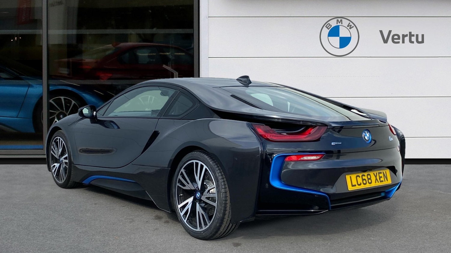 Used BMW i8 2018 for sale - 76016868: Photo 2