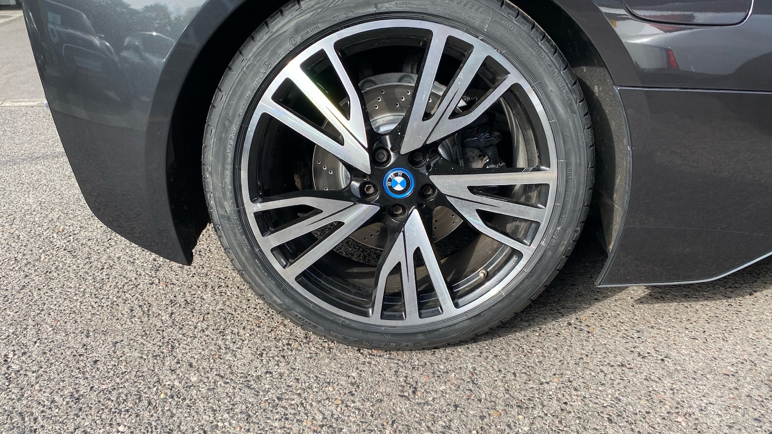 Used BMW i8 2018 for sale - 76016868: Photo 30