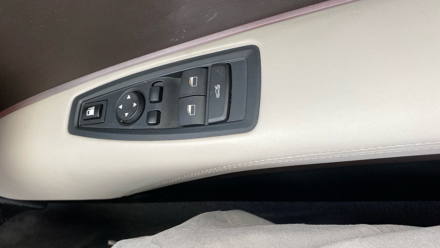 Used BMW i8 2018 for sale - 76016868: Photo 32