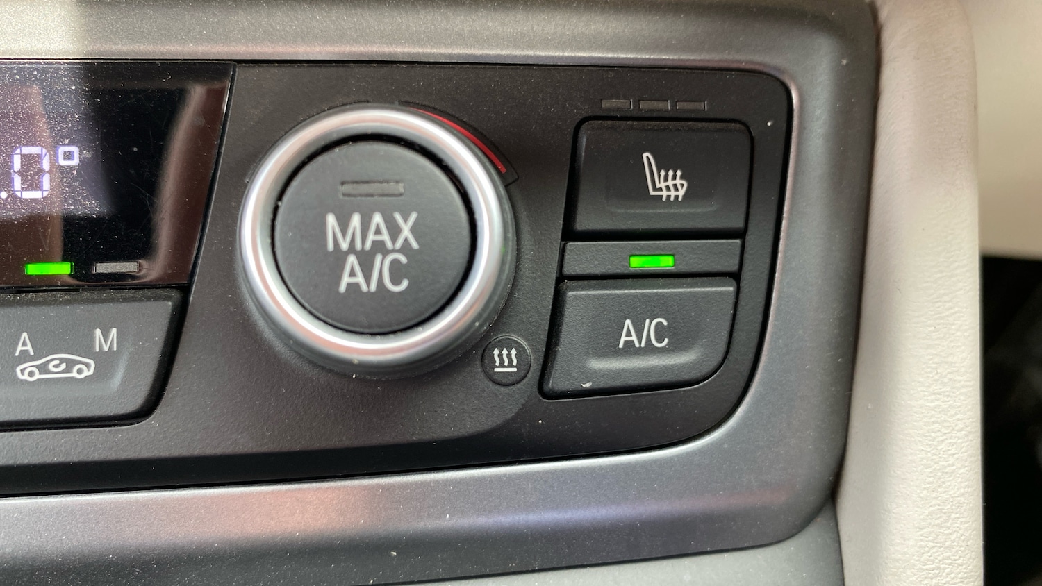 Used BMW i8 2018 for sale - 76016868: Photo 38