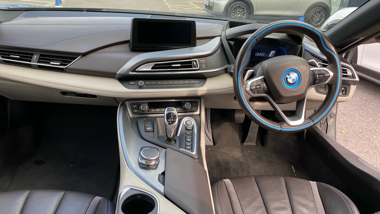 Used BMW i8 2018 for sale - 76016868: Photo 4