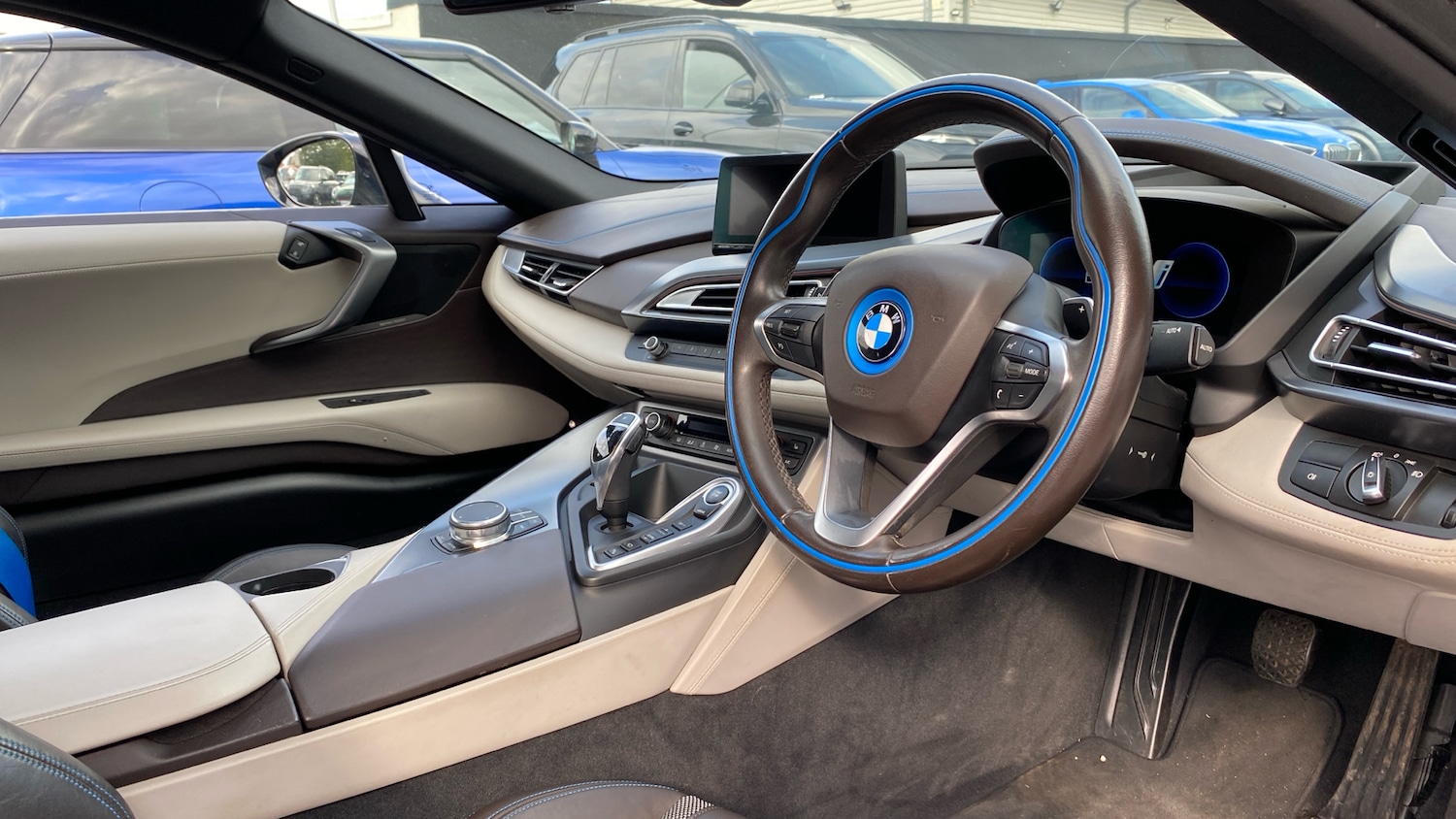 Used BMW i8 2018 for sale - 76016868: Photo 6