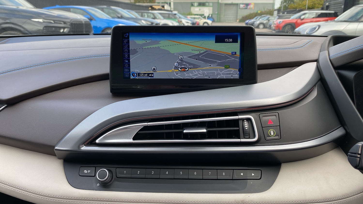 Used BMW i8 2018 for sale - 76016868: Photo 8