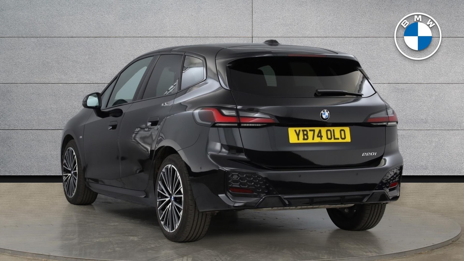 Used BMW 2 Series 2024 for sale - 76649514: Photo 2