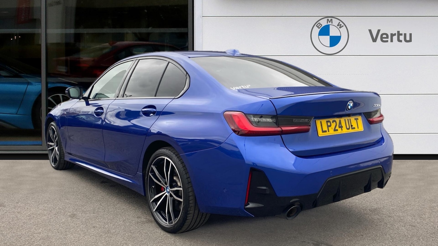 Used BMW 3 Series 2024 for sale - 76476366: Photo 2