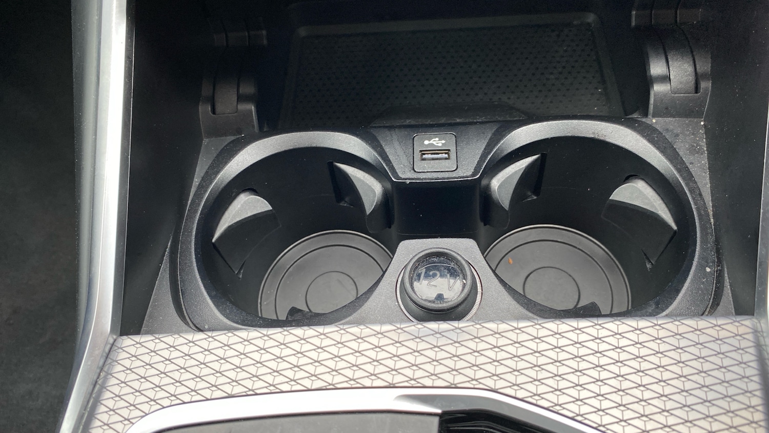 Used BMW 3 Series 2024 for sale - 76476366: Photo 41