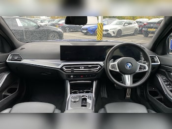 Used BMW 3 Series 2024 for sale - 76476366: Photo