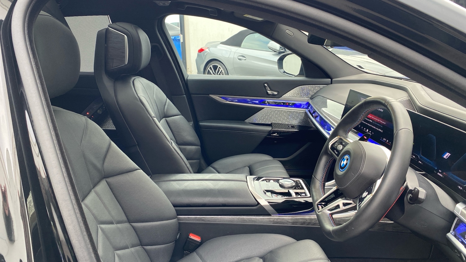 Used BMW 7 Series 2024 for sale - 77804331: Photo 11