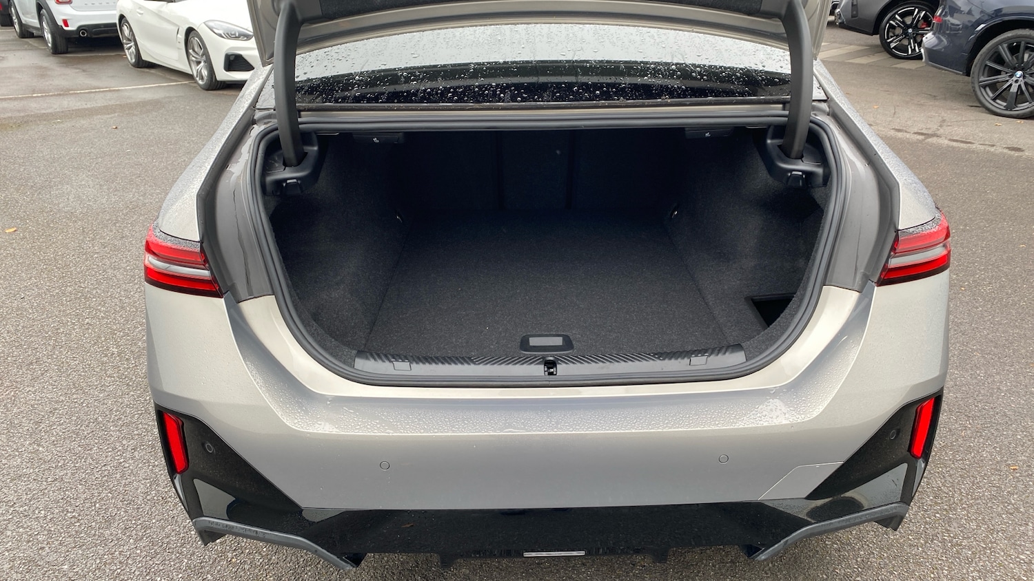 Used BMW i5 2025 for sale - 76412032: Photo 13