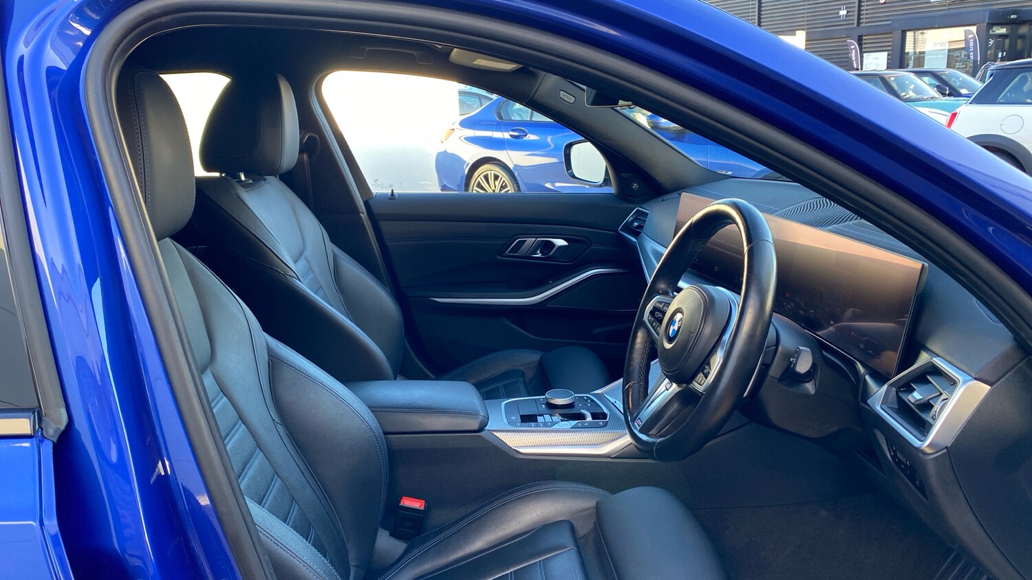 Used BMW 3 Series 2023 for sale - 77590287: Photo 11