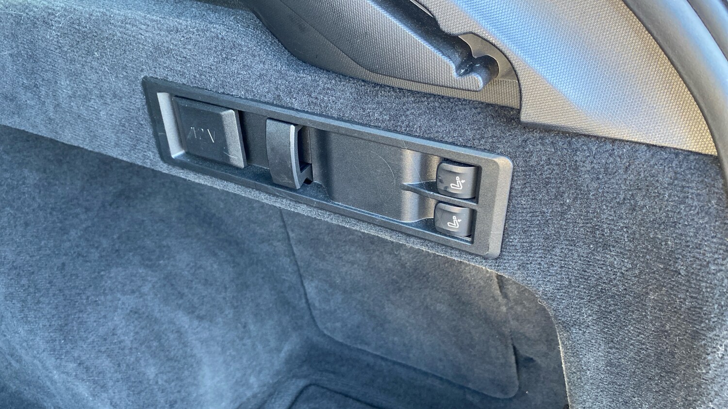 Used BMW 3 Series 2023 for sale - 77590287: Photo 32