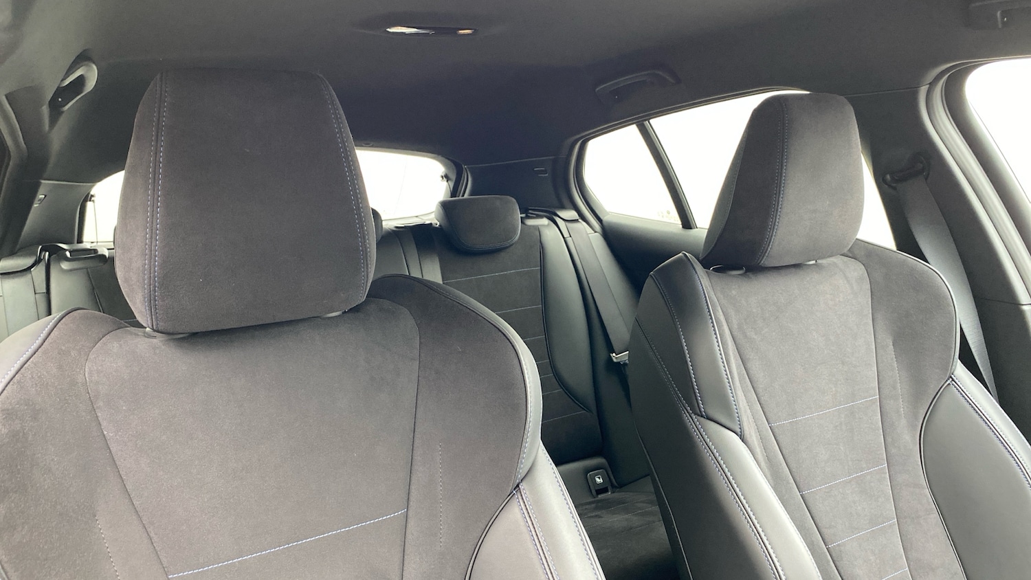 Used BMW 1 Series 2025 for sale - 77048006: Photo 38