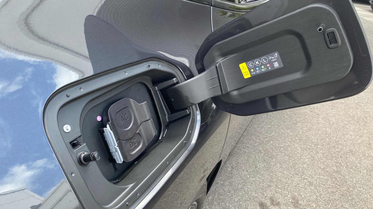 Used BMW iX 2025 for sale - 76461753: Photo 30