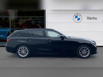 Used BMW 3 Series 2021 for sale - 75604063: Photo