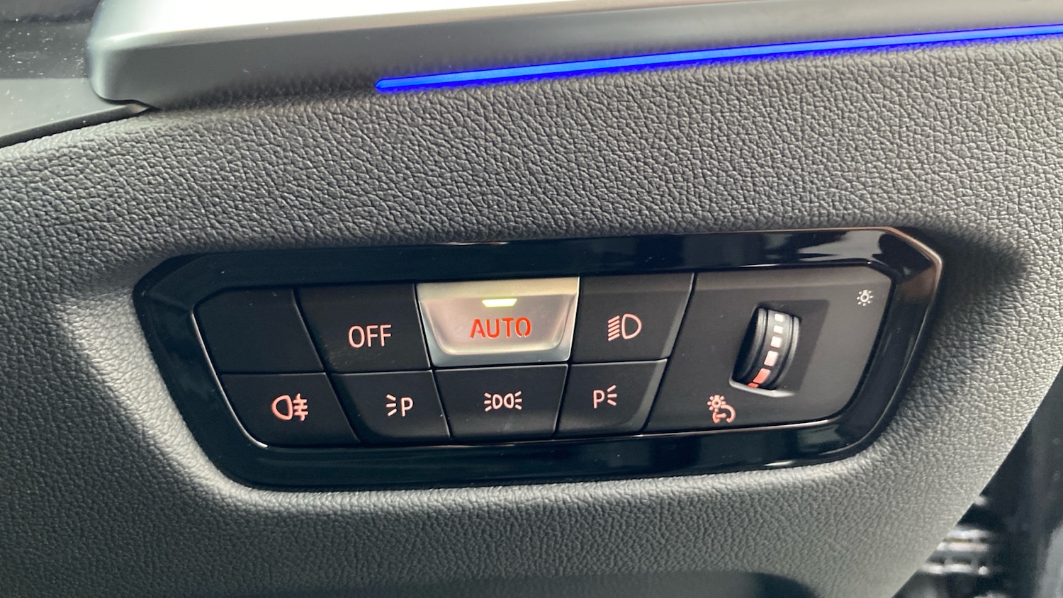 Used BMW 3 Series 2021 for sale - 76171005: Photo 35