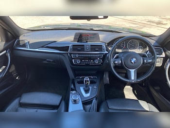 Used BMW 3 Series 2018 for sale - 79382402: Photo