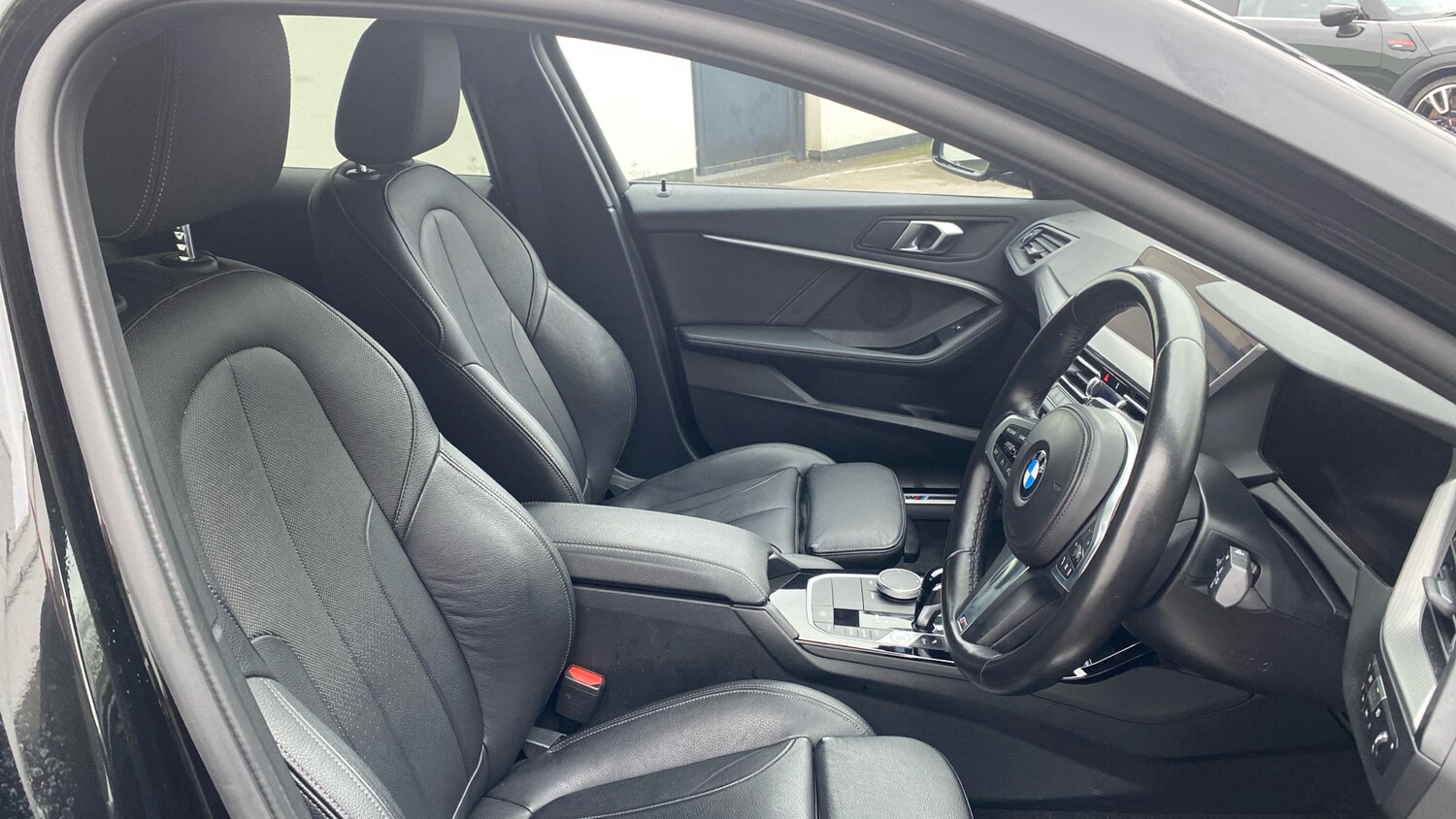 Used BMW 1 Series 2023 for sale - 77406842: Photo 11