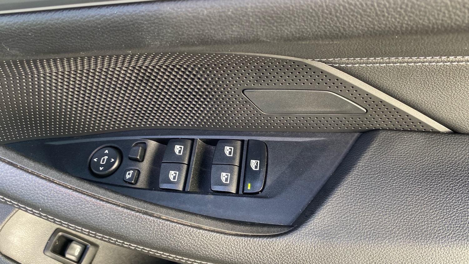 Used BMW i4 2022 for sale - 77521907: Photo 39