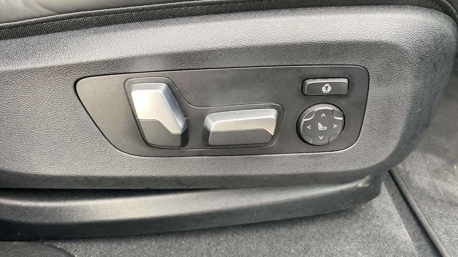 Used BMW X6 2025 for sale - 76476371: Photo 33