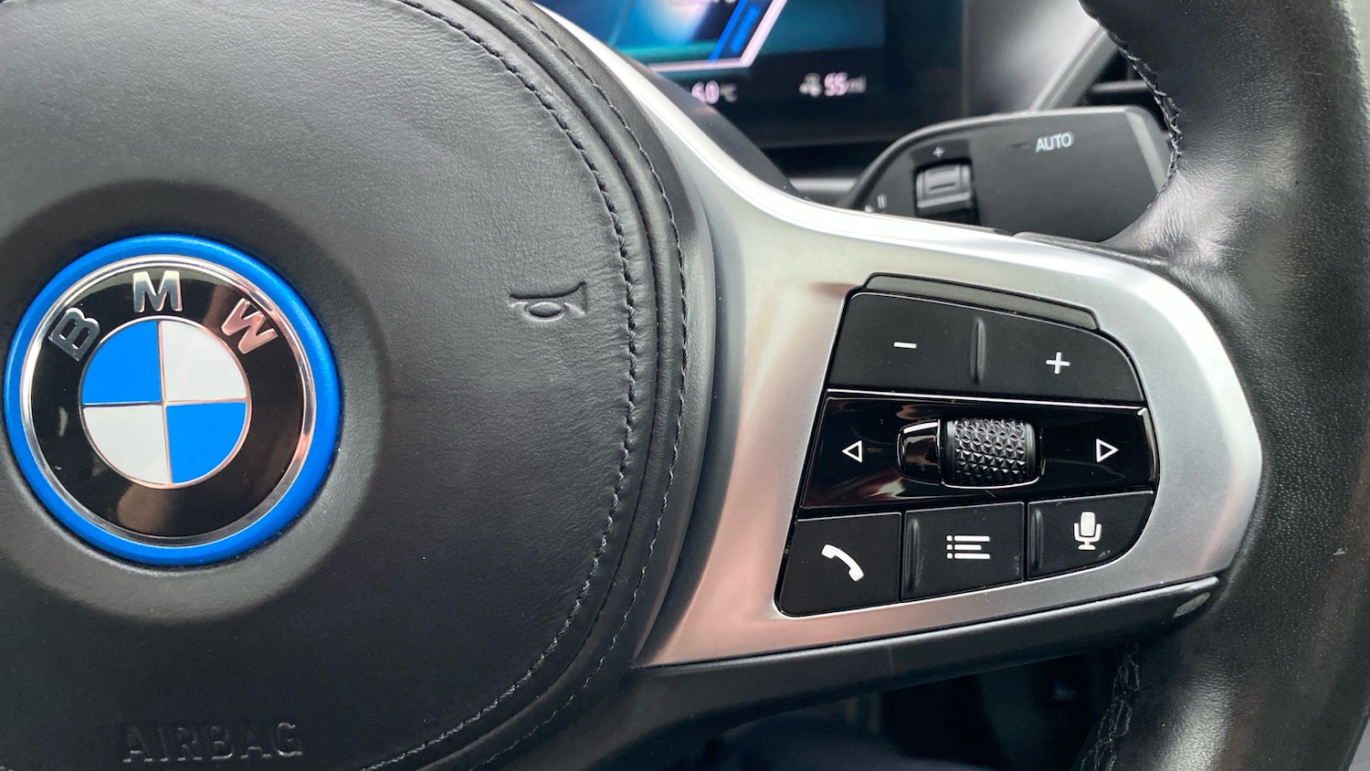 Used BMW i4 2023 for sale - 77732327: Photo 18