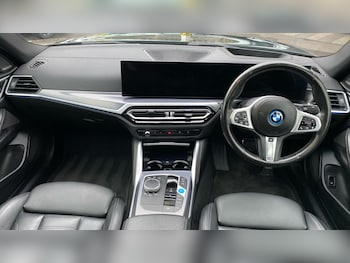 Used BMW i4 2023 for sale - 77732327: Photo