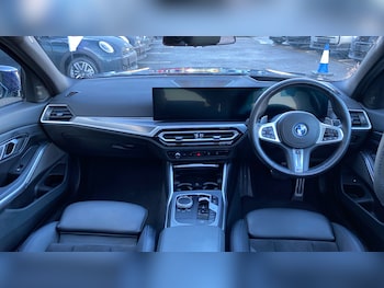 Used BMW 3 Series 2022 for sale - 77432510: Photo