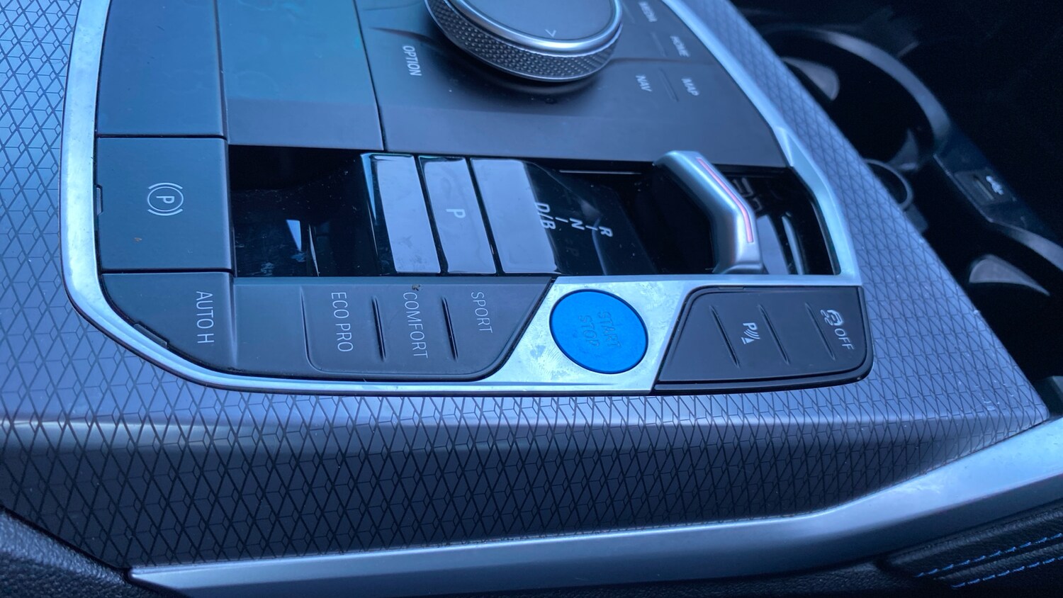 Used BMW i4 2023 for sale - 76611534: Photo 19