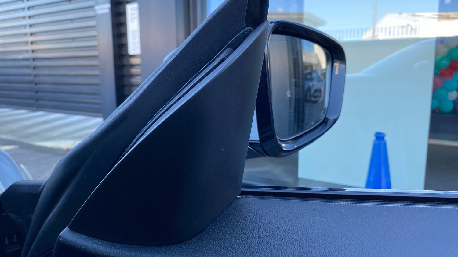 Used BMW i4 2023 for sale - 76611534: Photo 20