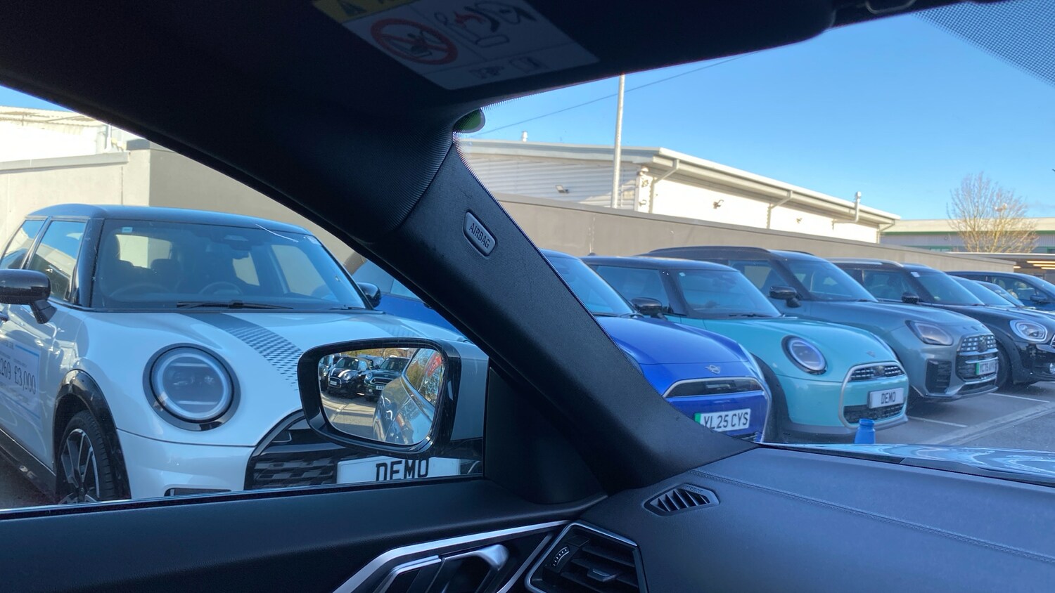 Used BMW i4 2023 for sale - 76611534: Photo 43