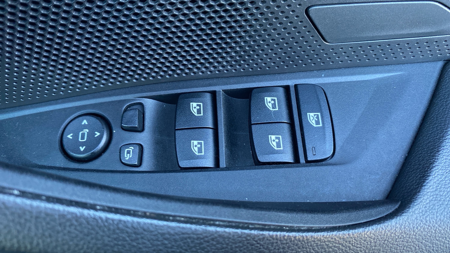 Used BMW i4 2023 for sale - 76611534: Photo 47