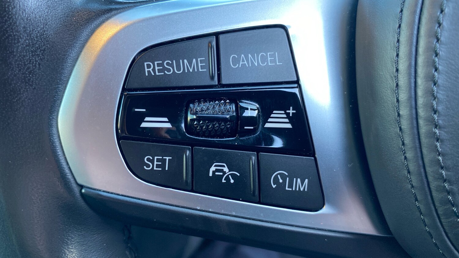 Used BMW i4 2023 for sale - 76611534: Photo 50