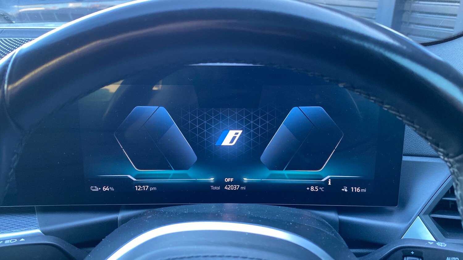 Used BMW i4 2023 for sale - 76611534: Photo 9