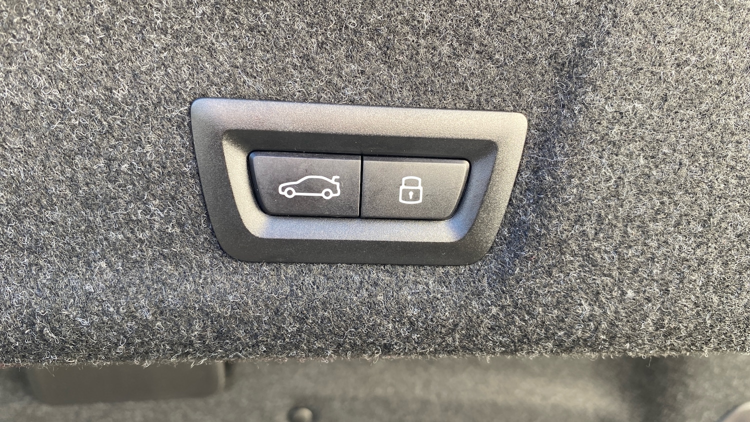 Used BMW 3 Series 2024 for sale - 76968767: Photo 28