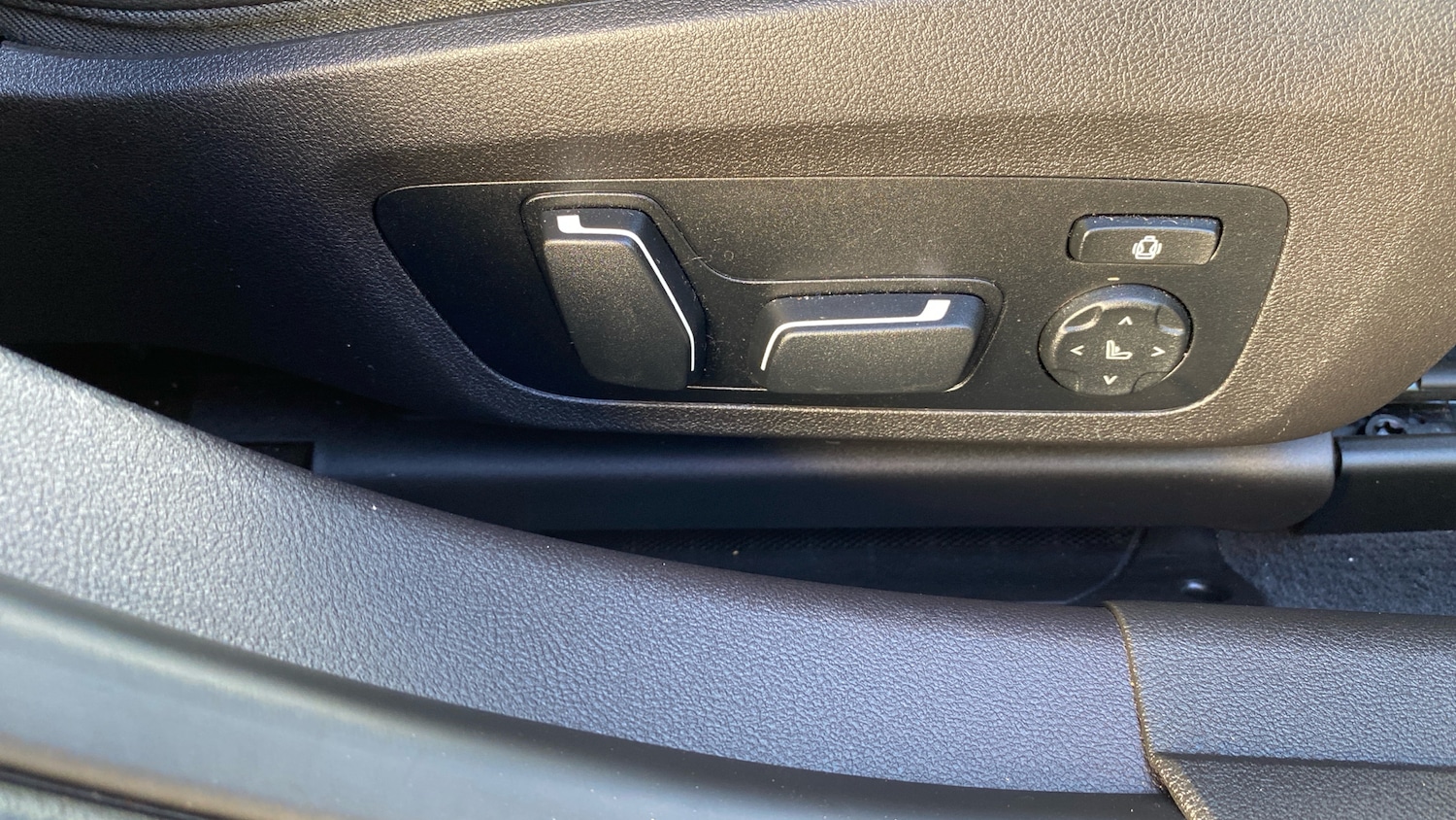 Used BMW 3 Series 2024 for sale - 76968767: Photo 33