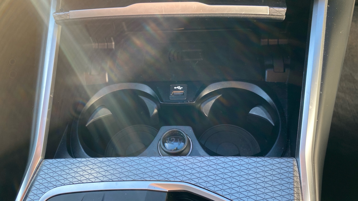 Used BMW 3 Series 2024 for sale - 76968767: Photo 46