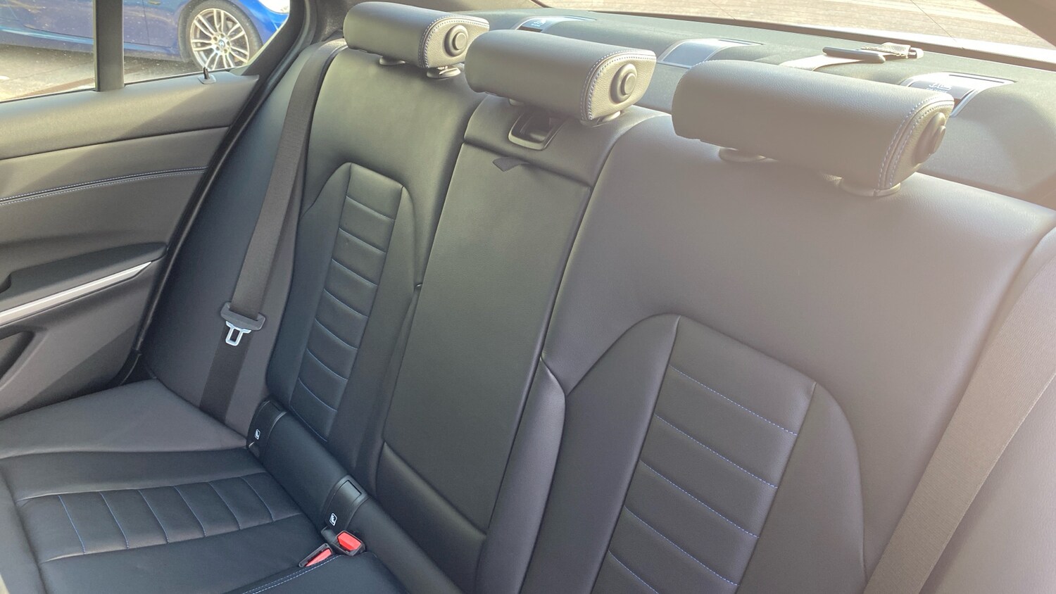 Used BMW 3 Series 2024 for sale - 78040150: Photo 12