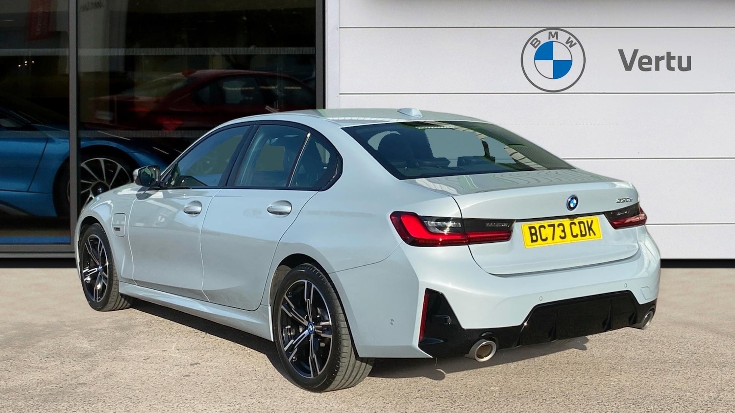 Used BMW 3 Series 2024 for sale - 78040150: Photo 2